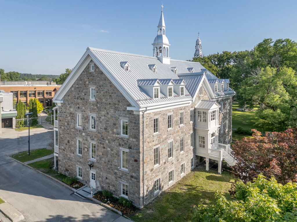 Hotel-de-ville-de-Mascouche-maconnerie-003