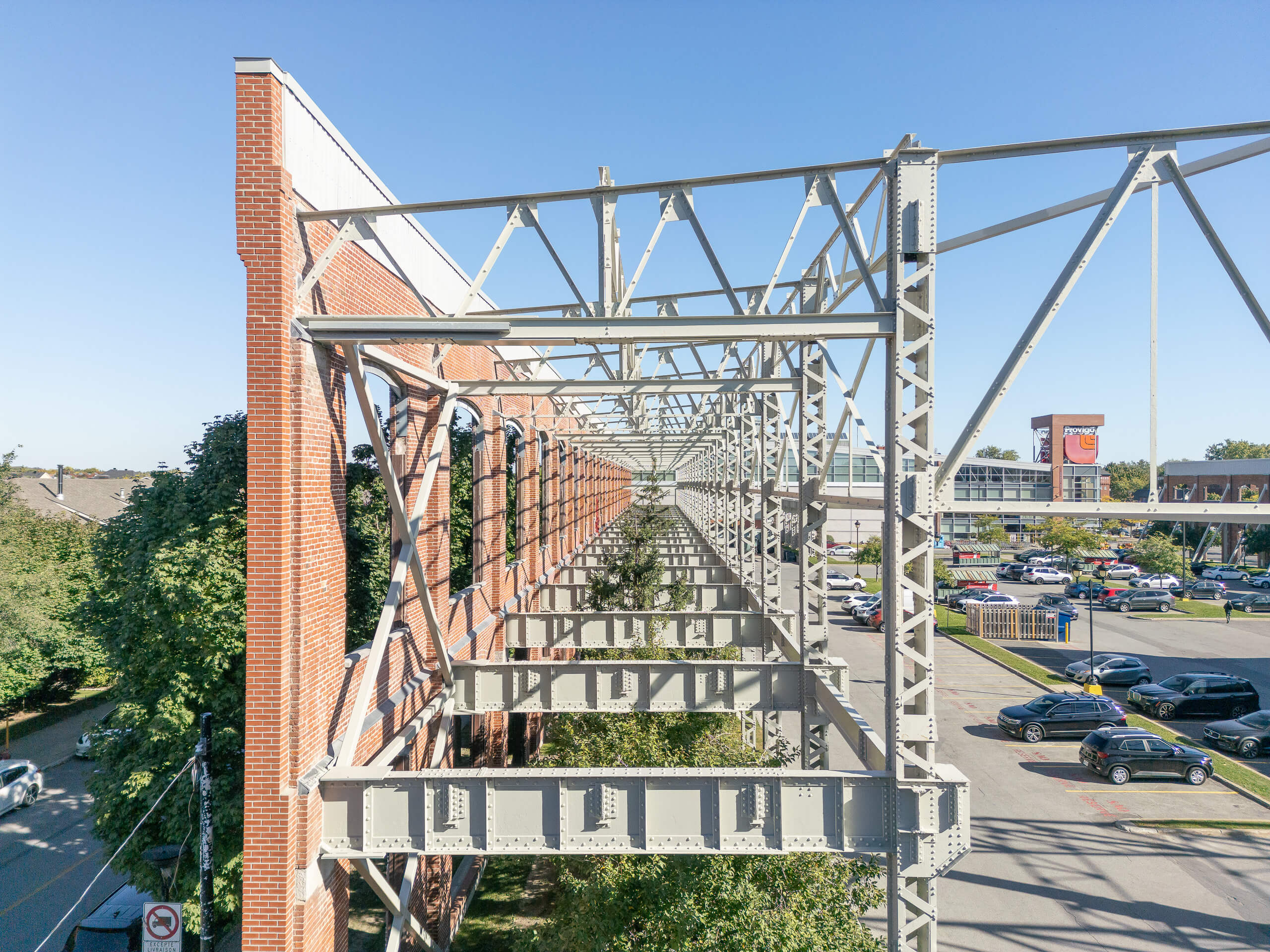 Photo de la structure d'acier vue de près