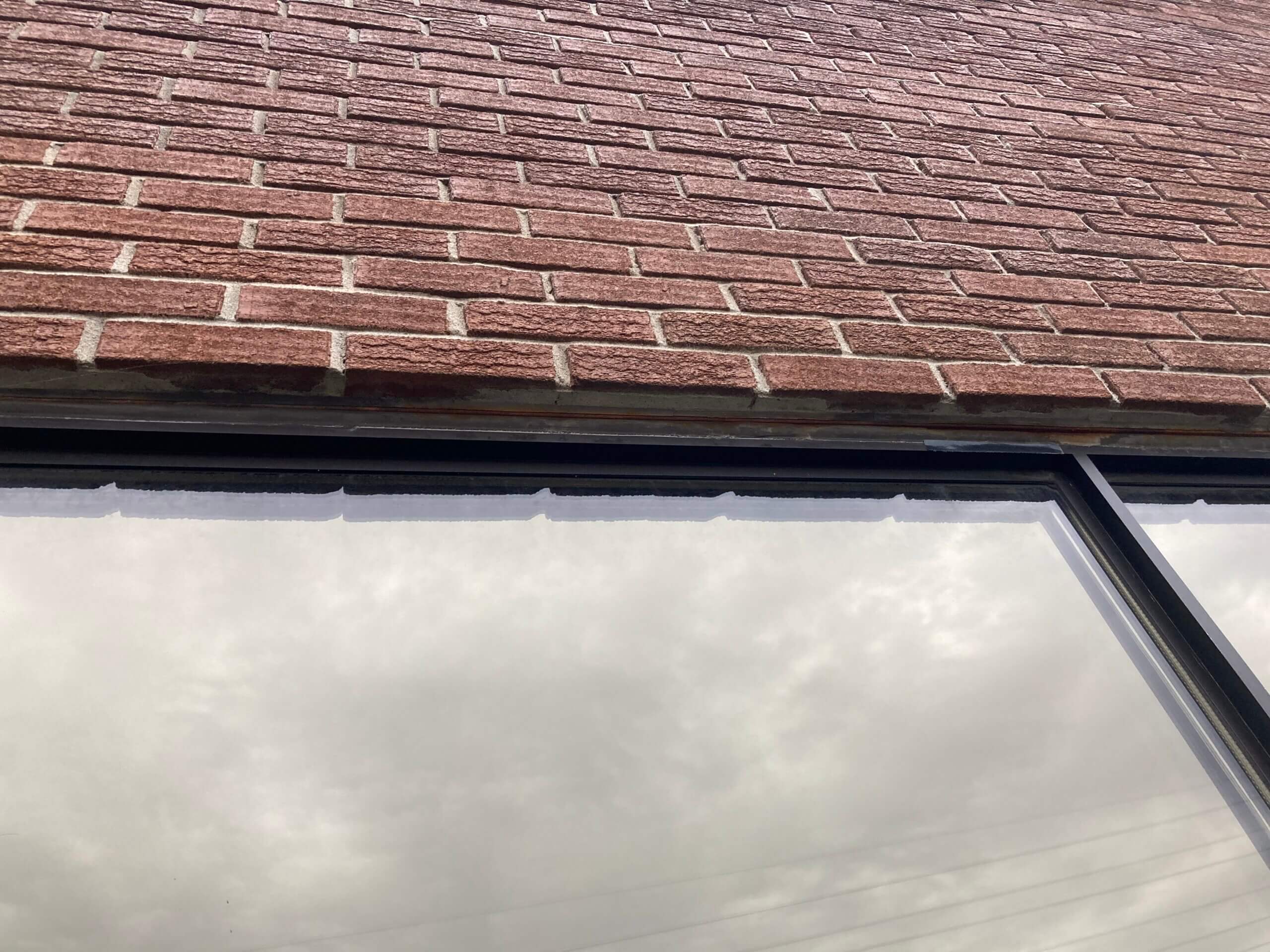 Linteau libre corrodé