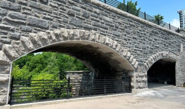 Pooley's Bridge de proche